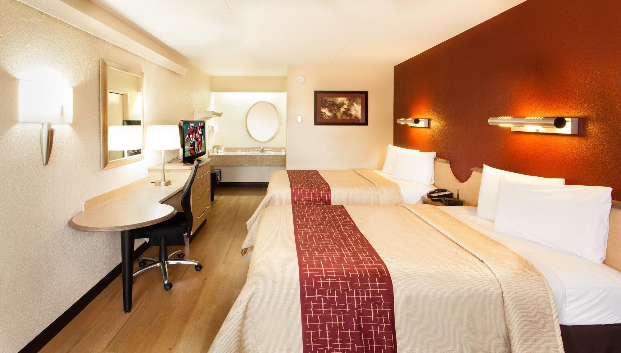 Red Roof Inn Louisville East - Hurstbourne Esterno foto