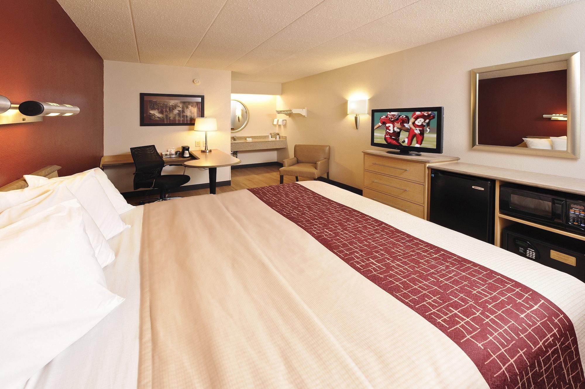 Red Roof Inn Louisville East - Hurstbourne Esterno foto