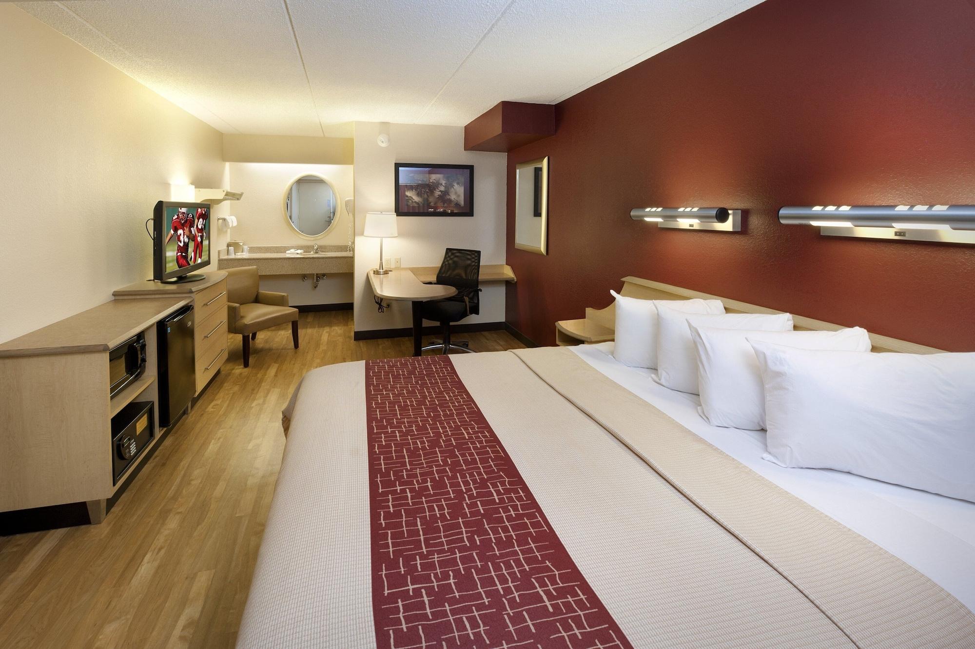 Red Roof Inn Louisville East - Hurstbourne Esterno foto