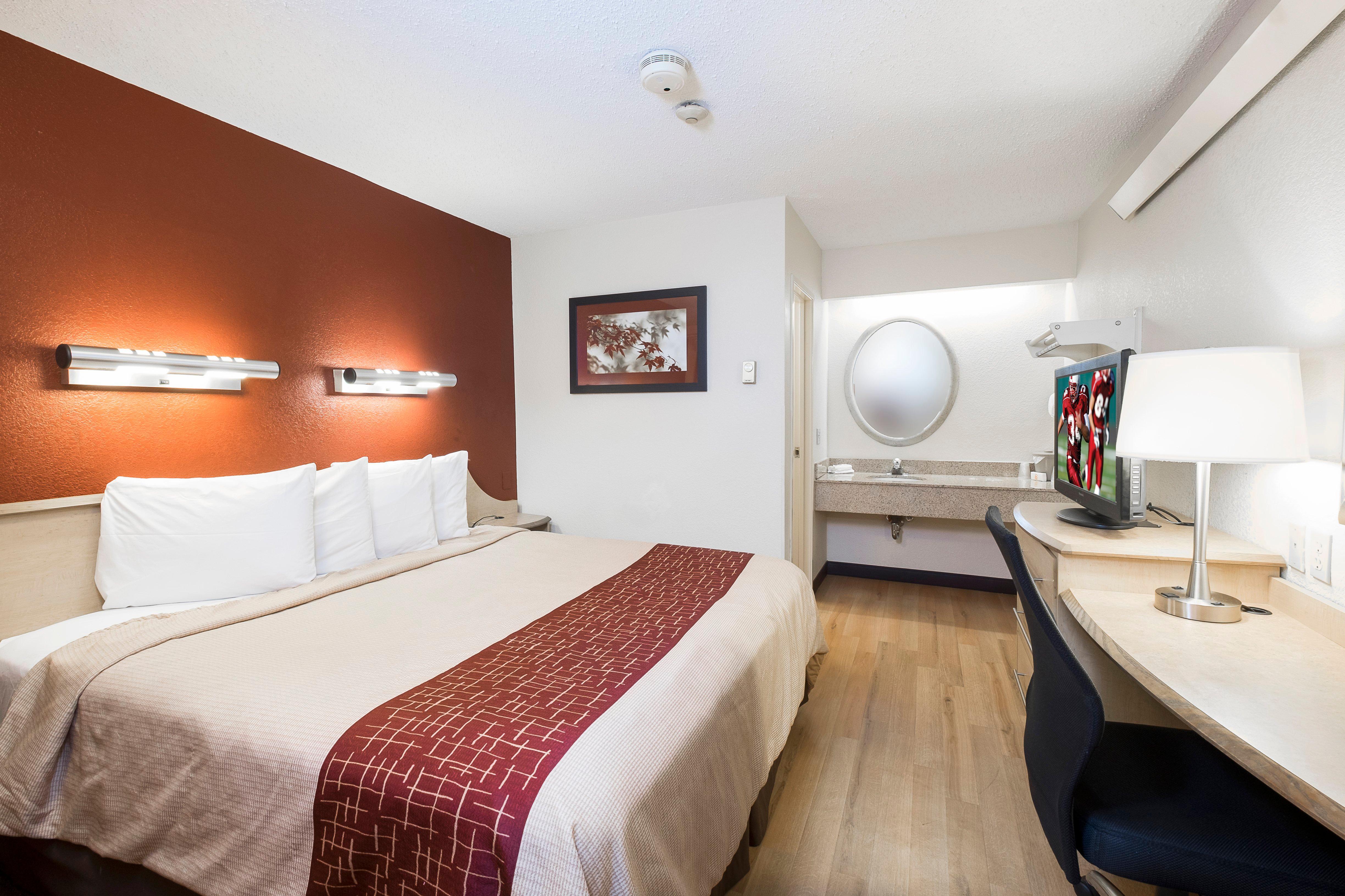 Red Roof Inn Louisville East - Hurstbourne Esterno foto