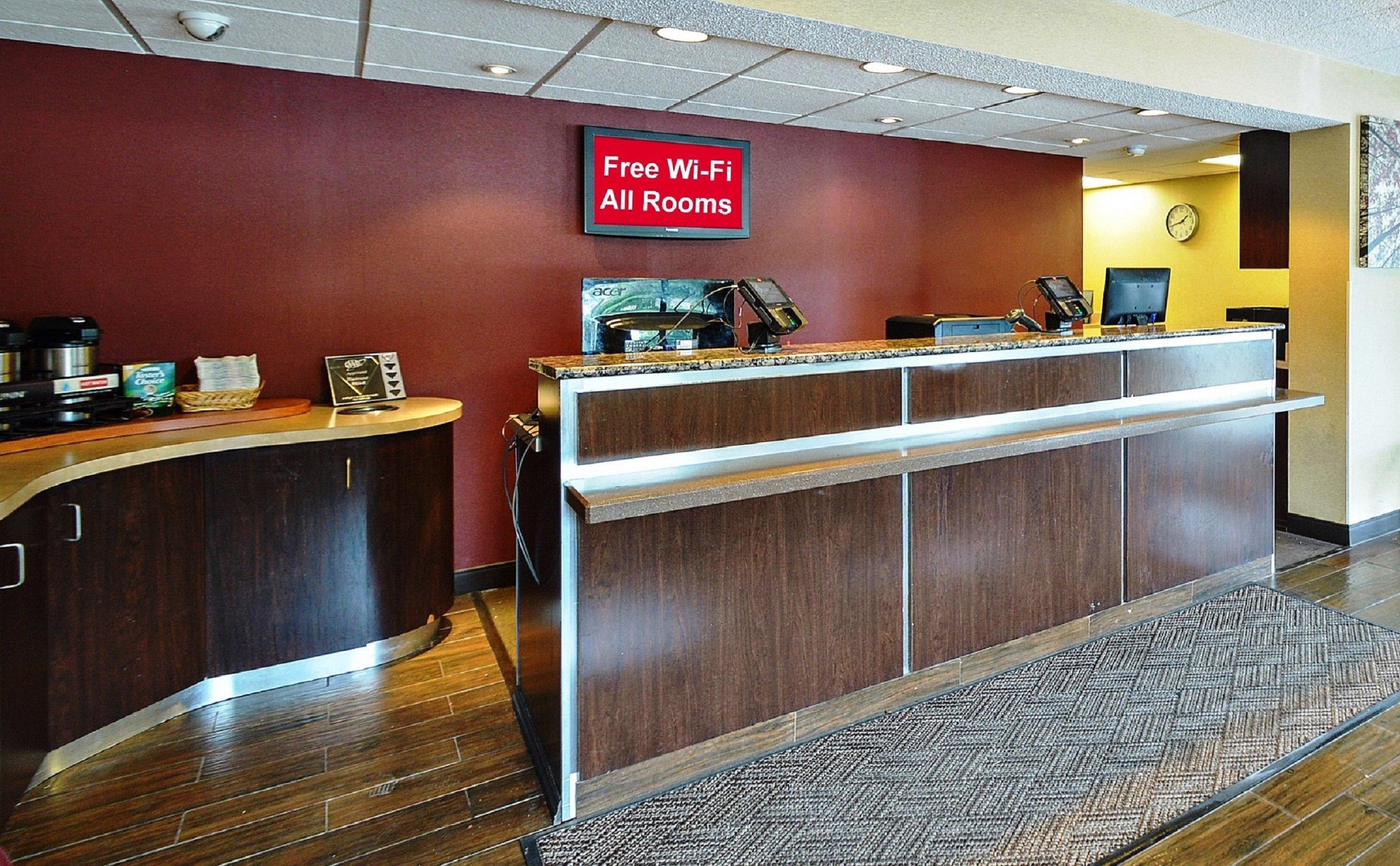 Red Roof Inn Louisville East - Hurstbourne Esterno foto
