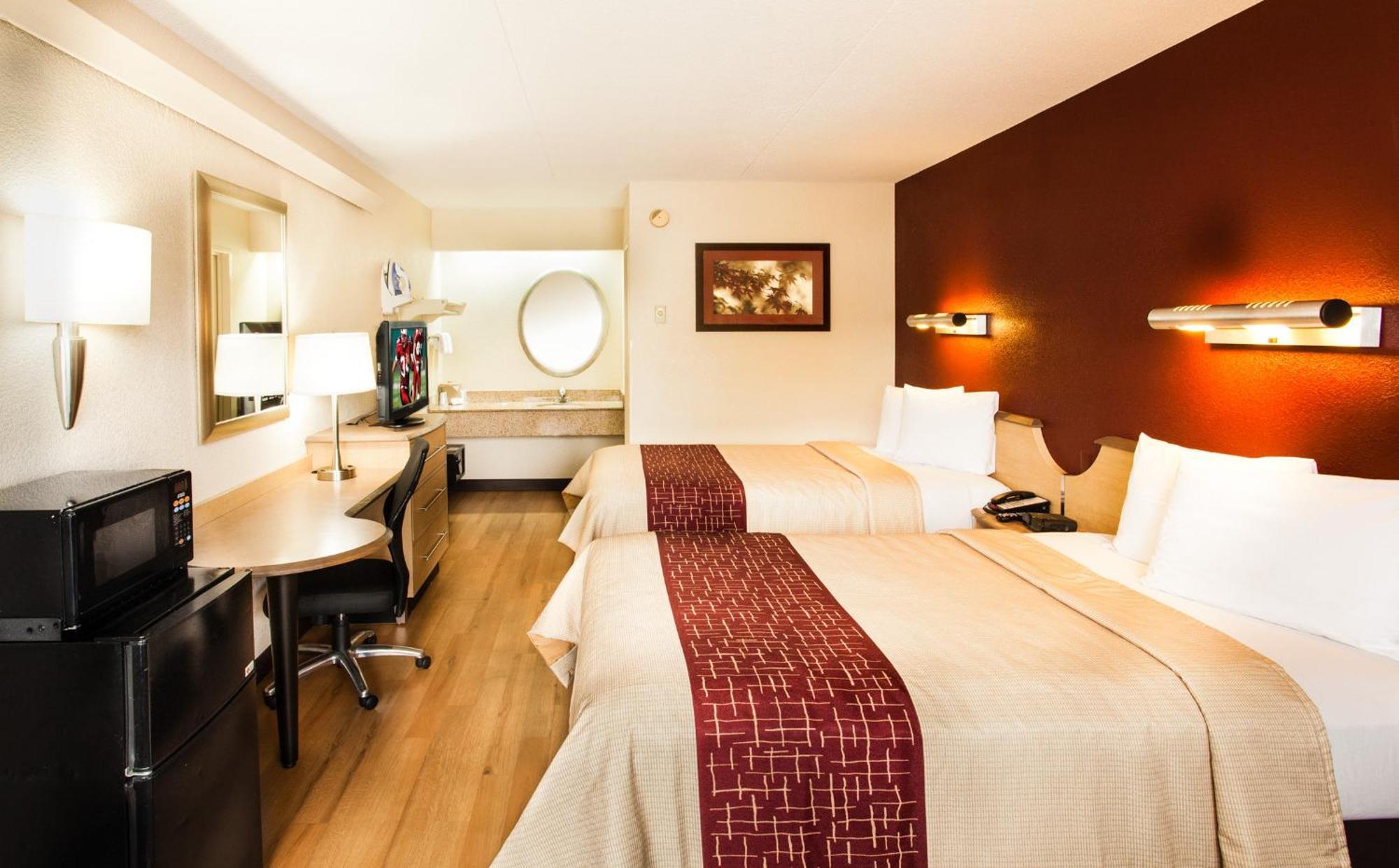 Red Roof Inn Louisville East - Hurstbourne Esterno foto