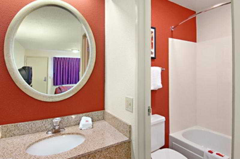 Red Roof Inn Louisville East - Hurstbourne Camera foto